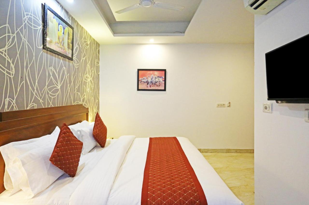 Hotel The Best Near Delhi Airport Nueva Delhi Exterior foto